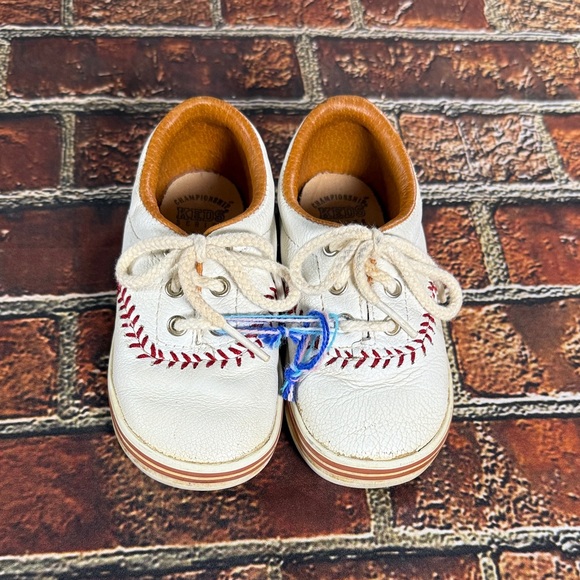 Keds Championship Series White Sneakers with Red Accents 1992 - Picture 1 of 6